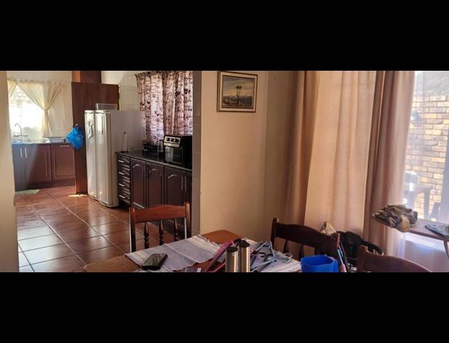 4 BEDROOM HOUSE FOR SALE IN CLAREMONT